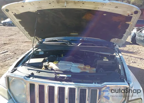 2010 Jeep Liberty Sport from USA, damaged, VIN 1J4PP2GK6AW106412